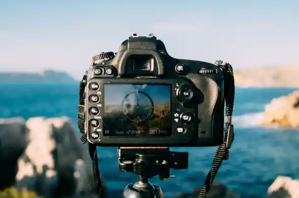 Journeyman Camera: Your Partner in Photographic Exploration