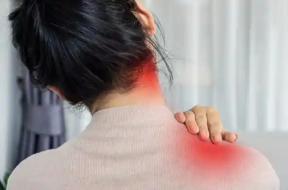 Common Causes of Neck Pain and How Chiropractic Care Offers Relief